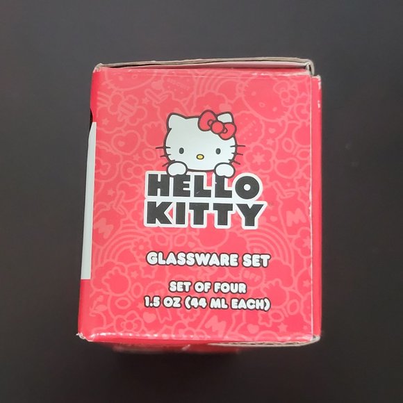 New Sanrio Hello Kitty Faces Kawaii 1.5 OZ Collectible Mini Glassware Set of 4 - Picture 5 of 6